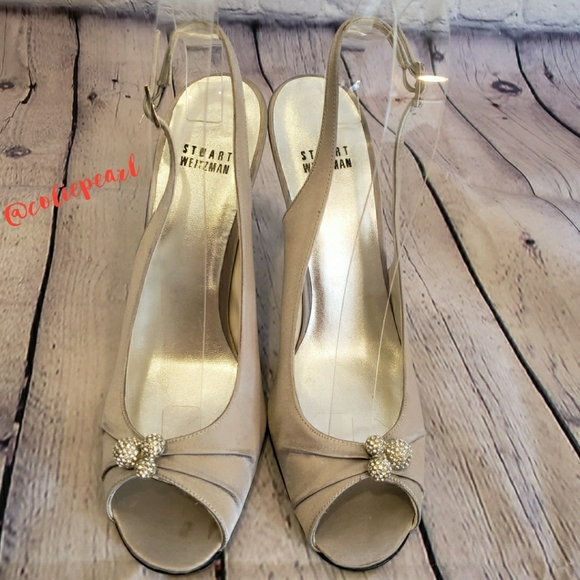 Stuart Weitzman Silver Satin Heels - Picture 7 of 9